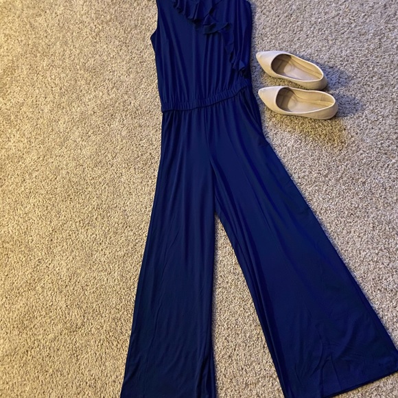NWOT💙Joan Rivers Ruffled Sleeveless Jumpsuit - Picture 16 of 16